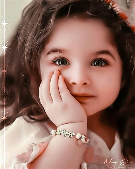 sweet cute baby girl wallpaper